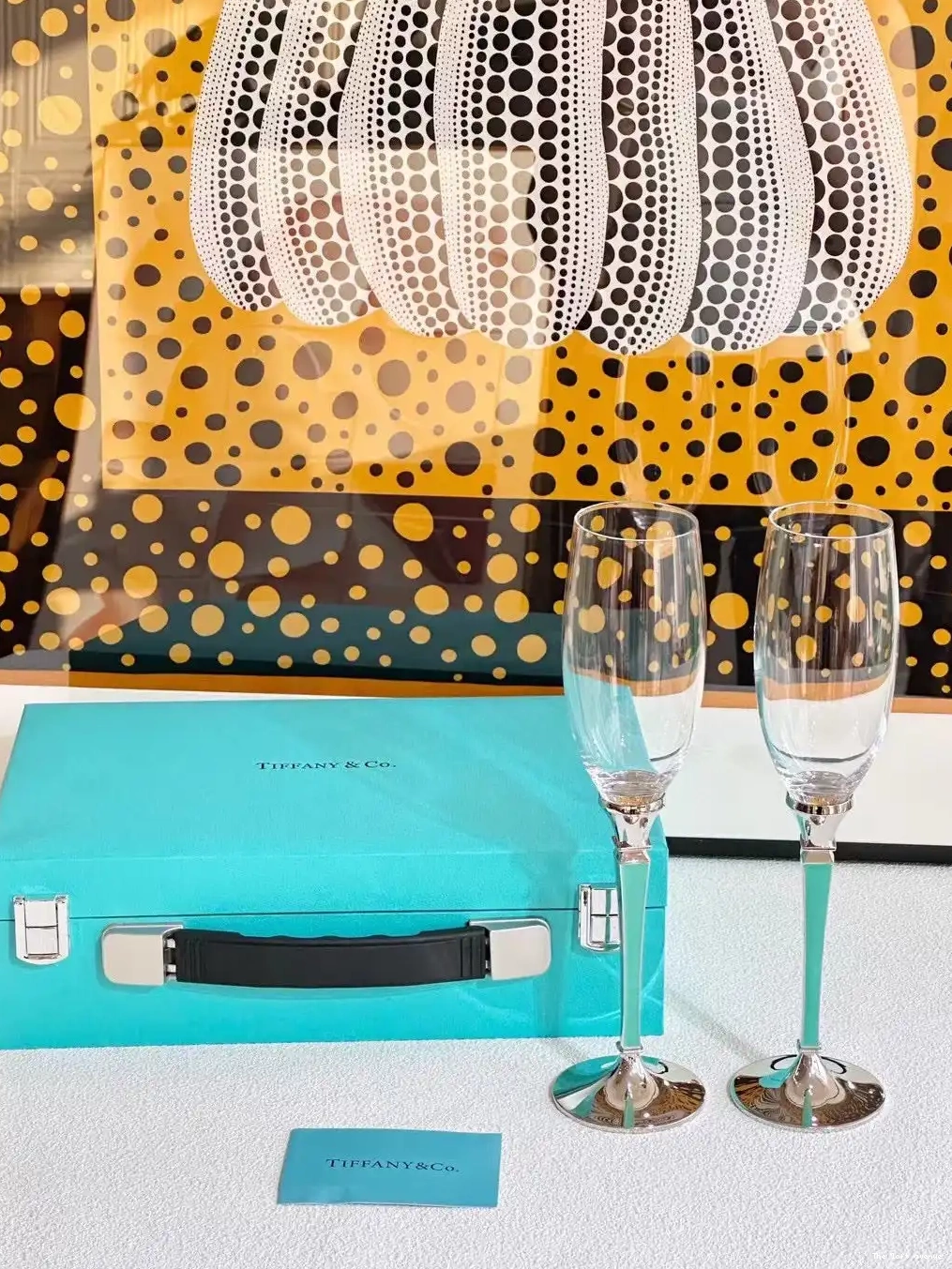 WINE SET TIFFANY GLASSWARE 0513